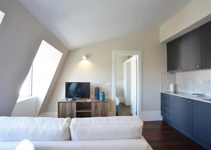 Retreat Comfort & Style In The Heart *